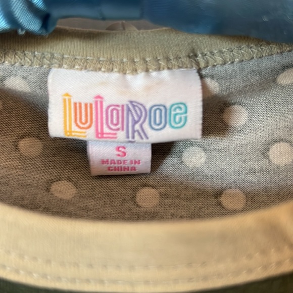 Lularoe Randy t - Picture 3 of 3